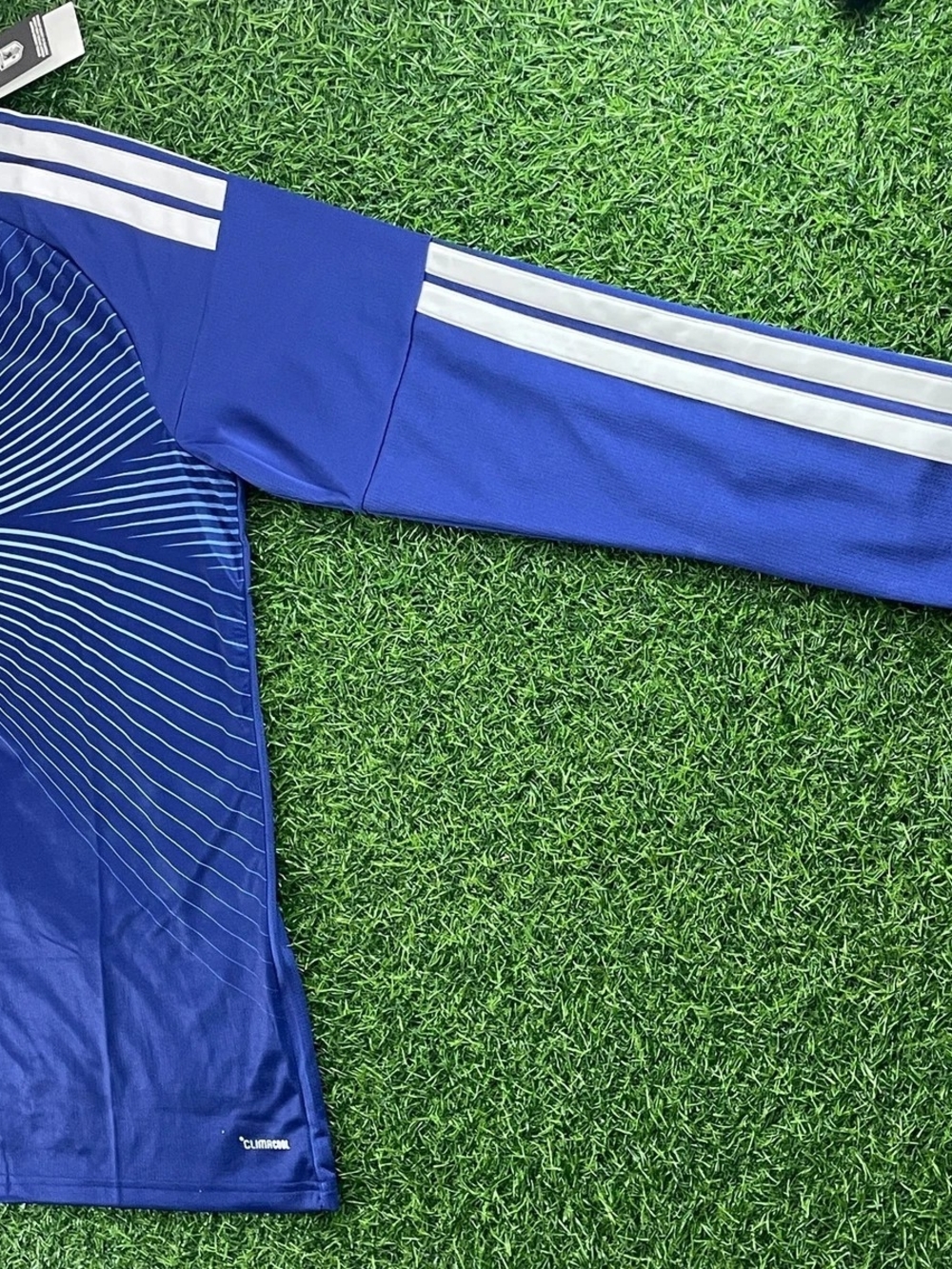 Adidas Japan National Team 2026 World Cup Long Sleeve Jersey Size M - Picture 4 of 8
